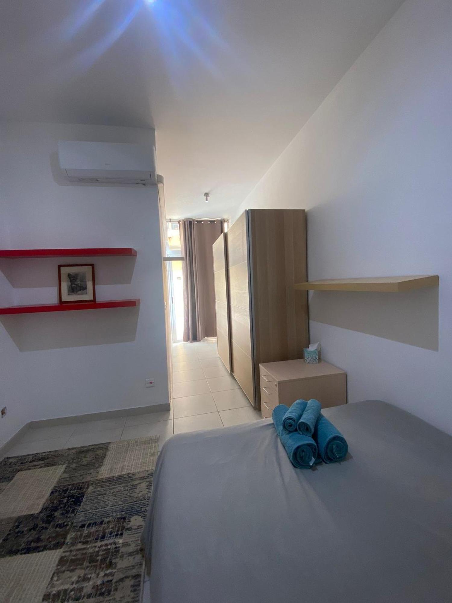 דירות Sliema 2Bed With Backyard מראה חיצוני תמונה